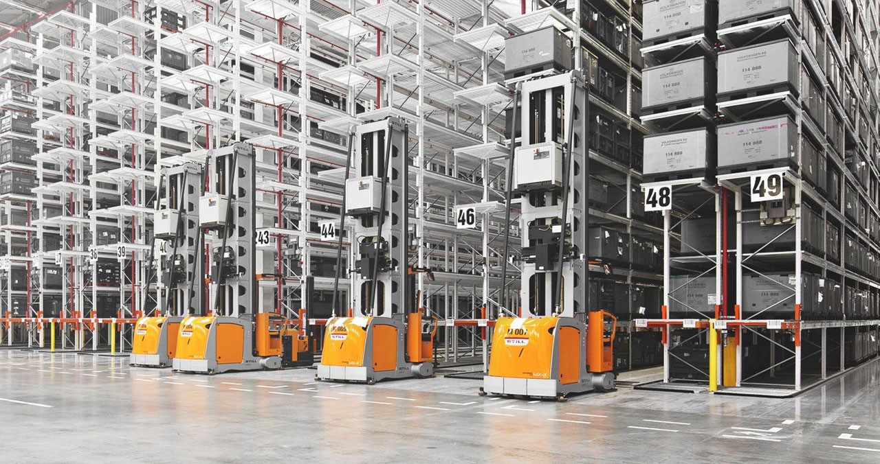 Outdoor electric front forklift truck